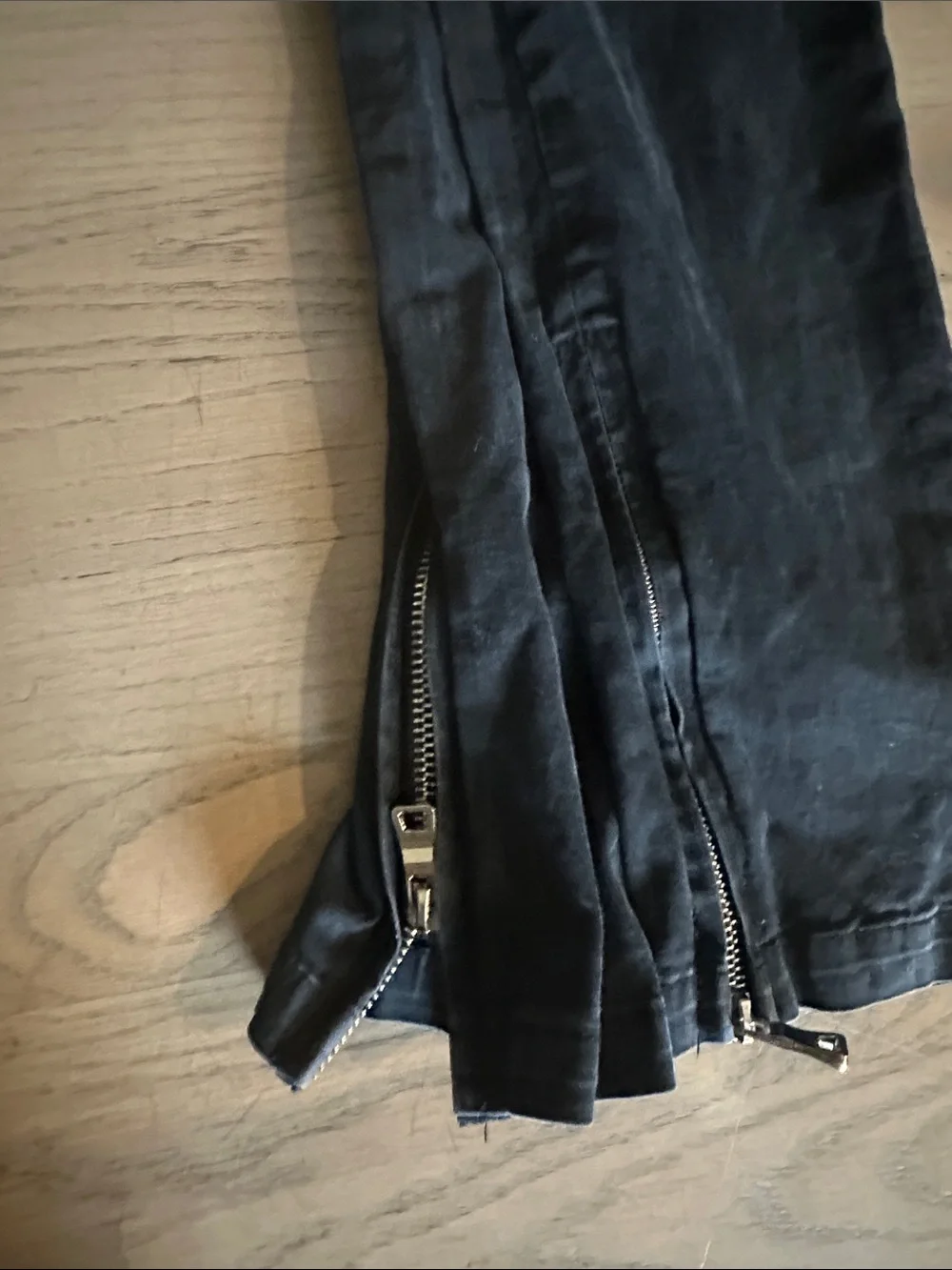 Fear of God Black Tapered Zip-Hem Joggers - Picture 4 of 4